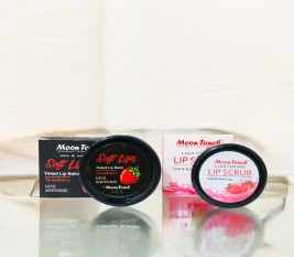 Luxurious-Lip-Care-Deal-Moisturizing